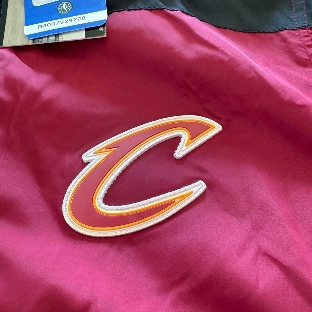 NWT Zipway Tear-Away NBA Cleveland Cavaliers Youth Jacket / L 14-16